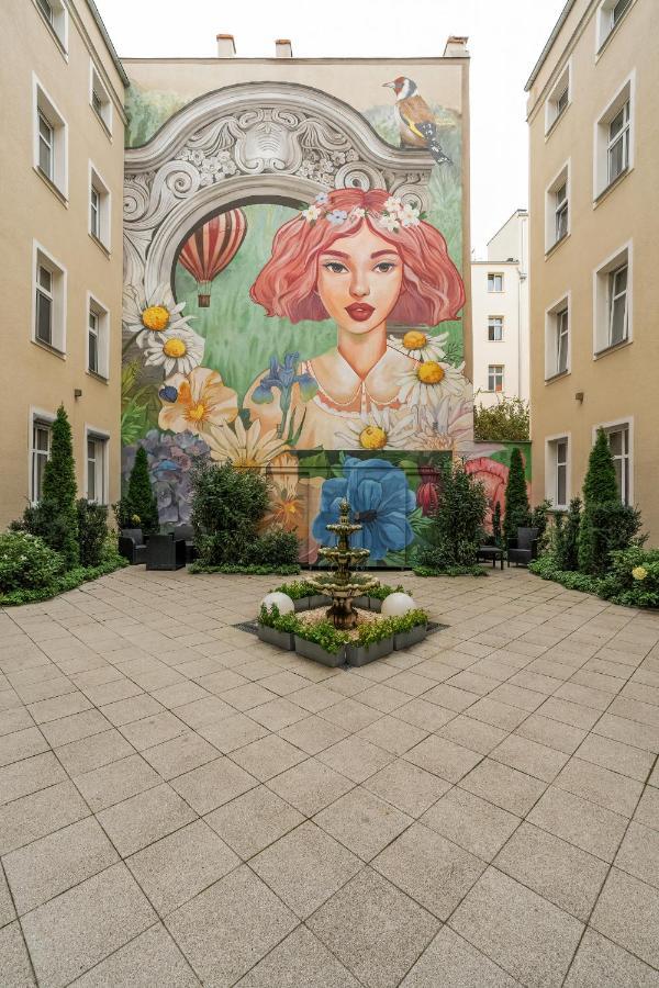 Komeda Apartment Hidden In Poznan Old Town By Noclegi Renters Extérieur photo